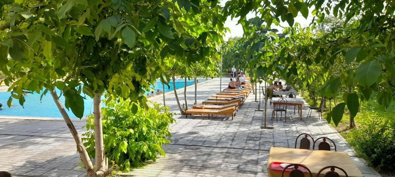 Green Apple Guest House Tașkent Exterior foto